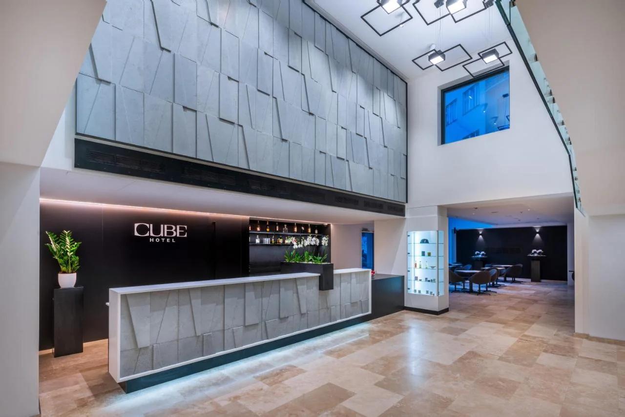 Hotel CUBE Prague photo