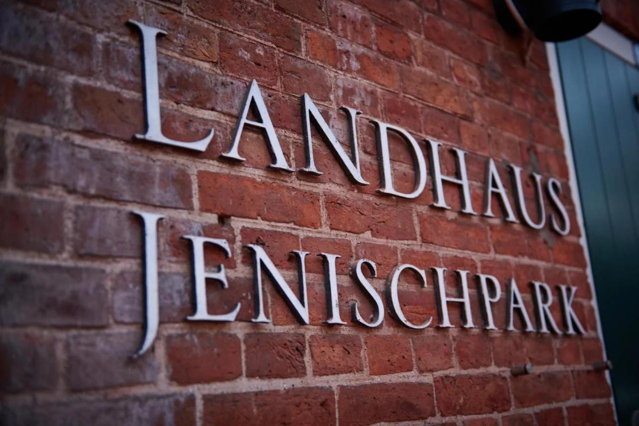 Landhaus Jenischpark photo