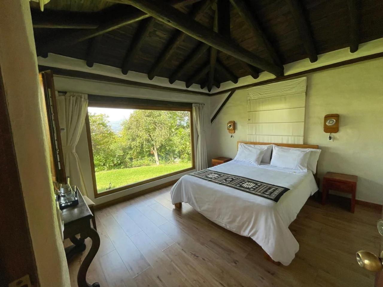Ilatoa Lodge photo