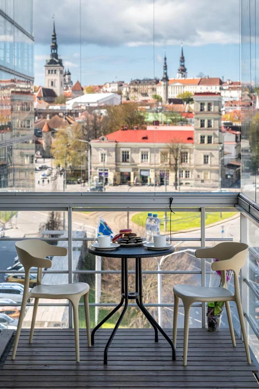 Viru, 2-bedroom with parking by CA