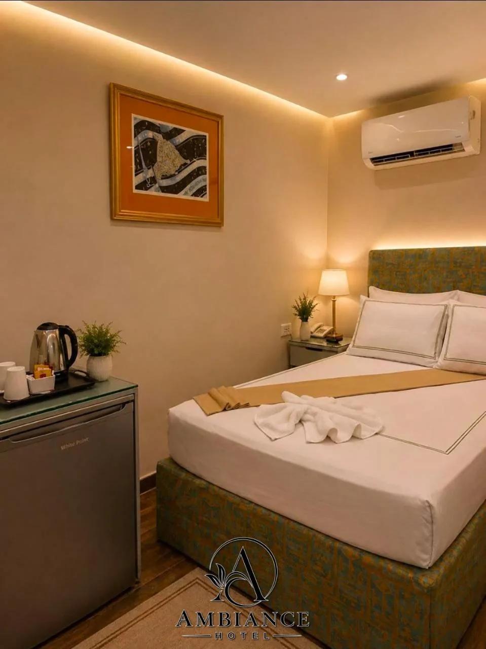 AMB Cairo Hotel Talaat Harb Sq foto