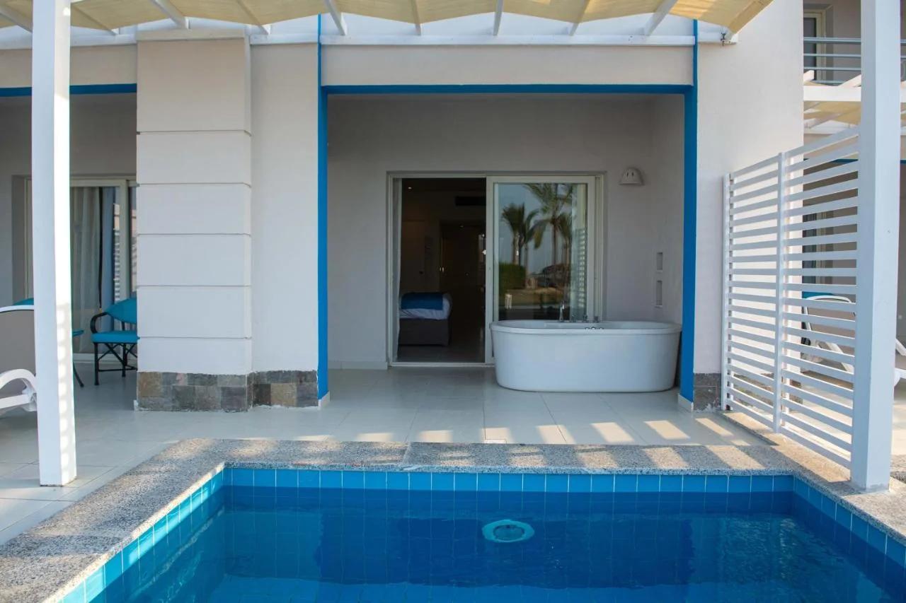 Casa Blue Resort photo