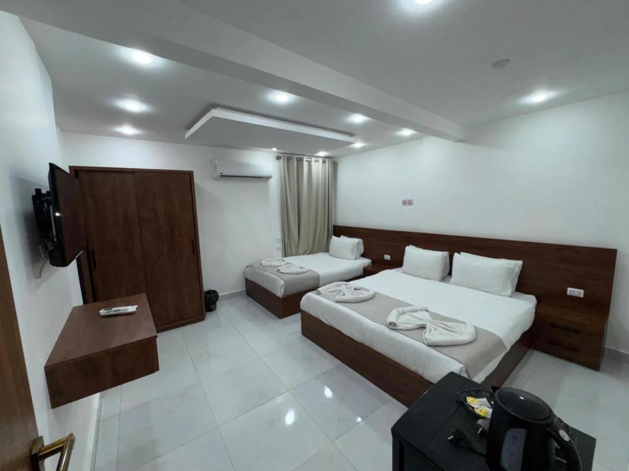 Dandra Pyramids INN photo