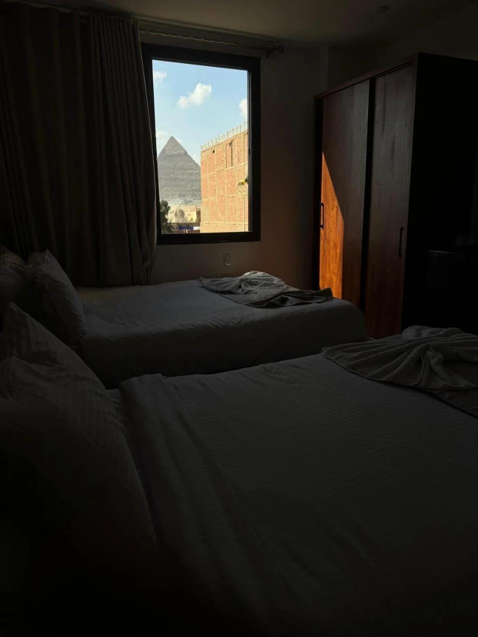 Dandra Pyramids INN photo