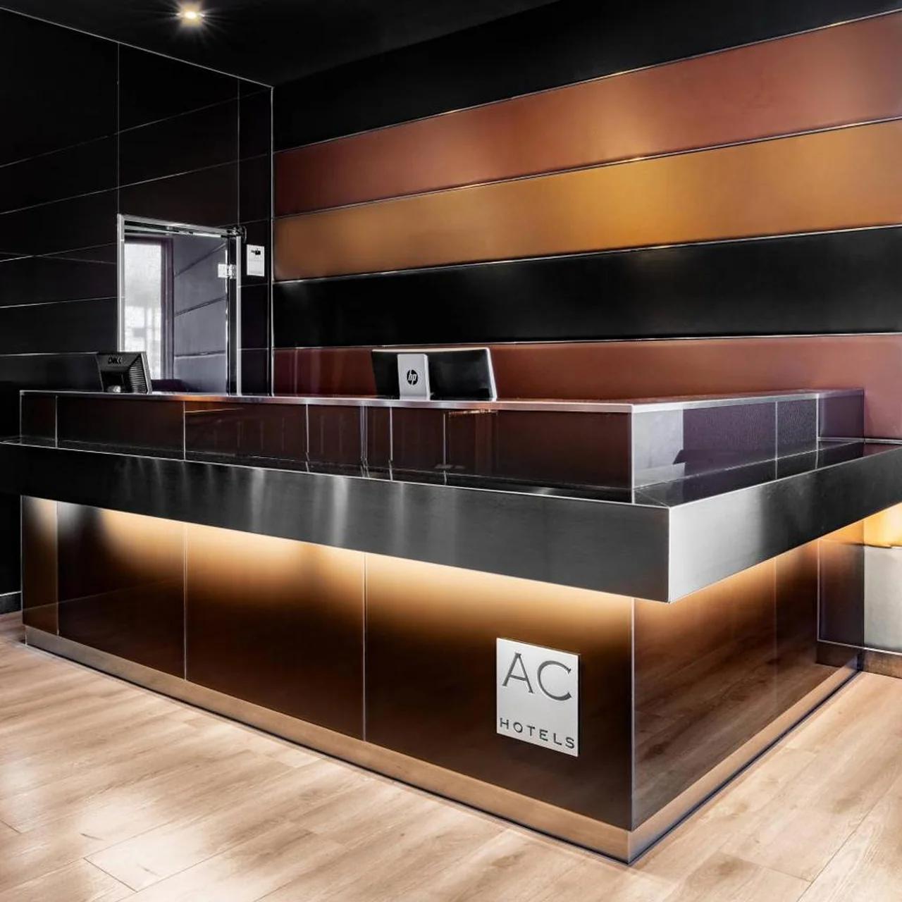AC Hotel Palacio Universal by Marriott photo