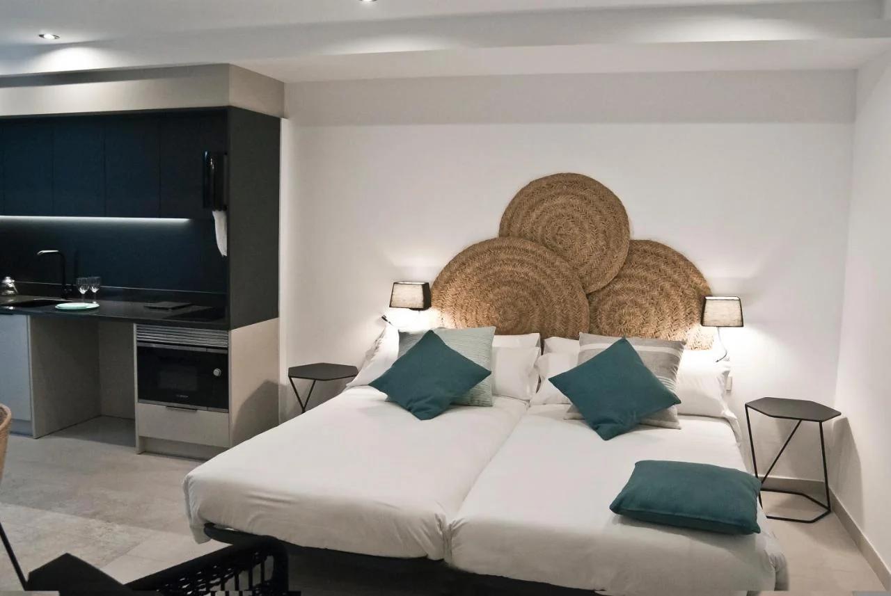 Aparthotel El Cargol photo