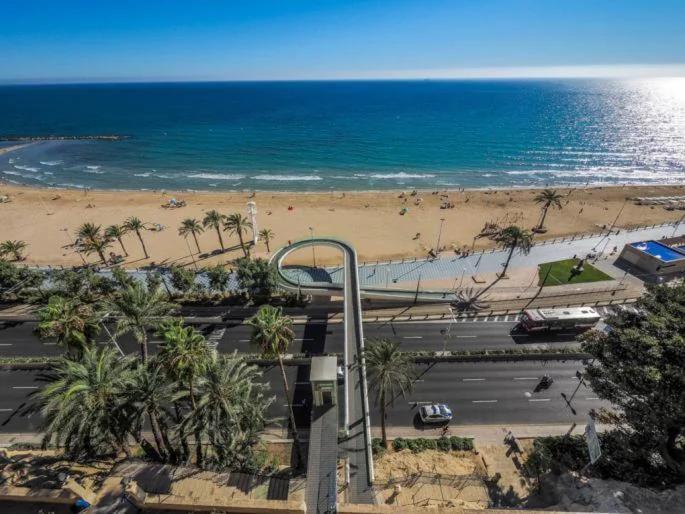 Apartment with Terrace and Sea View foto