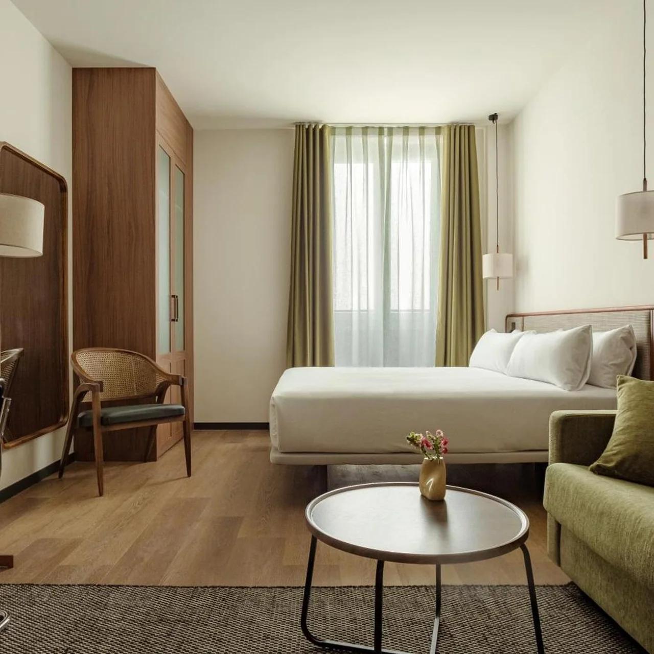 Batimont Suites & Apartments photo