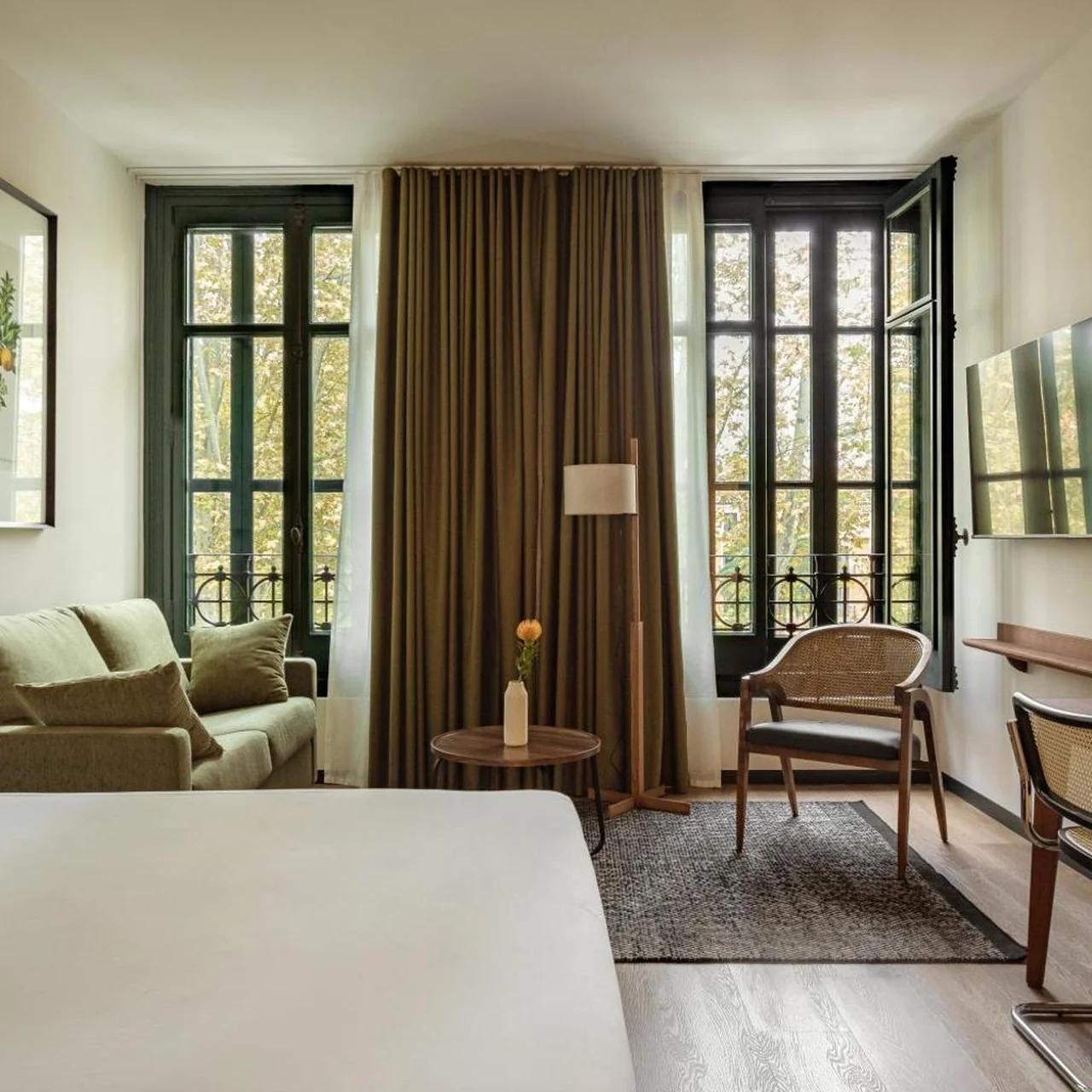 Batimont Suites & Apartments photo