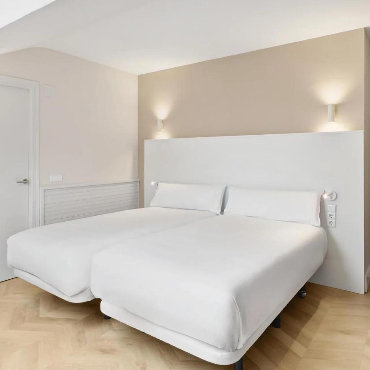 B&B HOTEL Gijón Centro Begoña foto