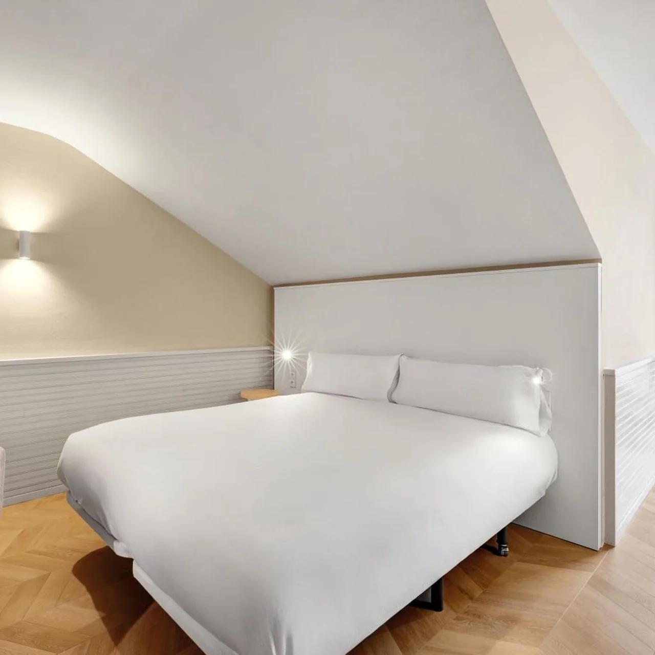 B&B HOTEL Gijón Centro Begoña foto