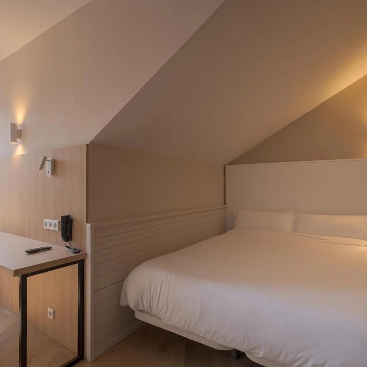 B&B HOTEL Gijón Centro Begoña foto