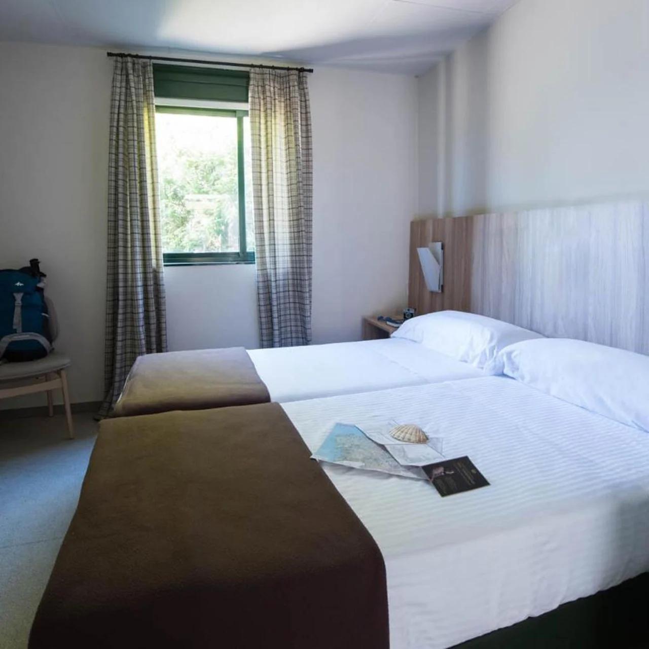 Albergue Monte Do Gozo photo