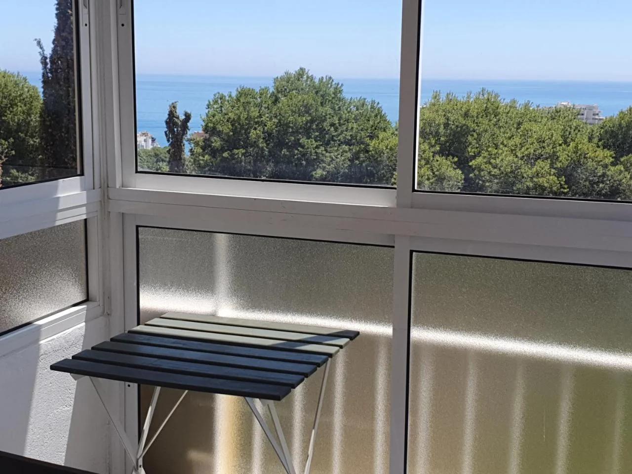 Blue Horizon 1bedroom apartment photo