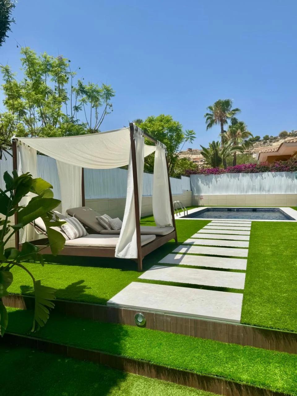 Chalet exclusivo bonalba photo