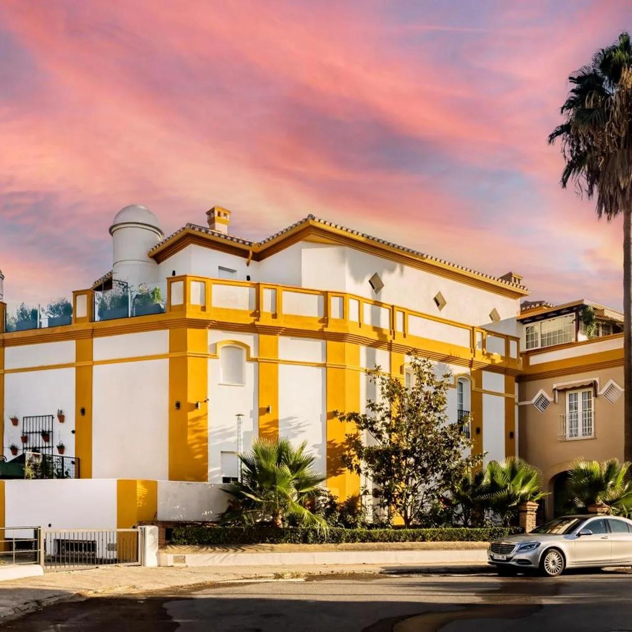 Hotel Cortijo Landete photo