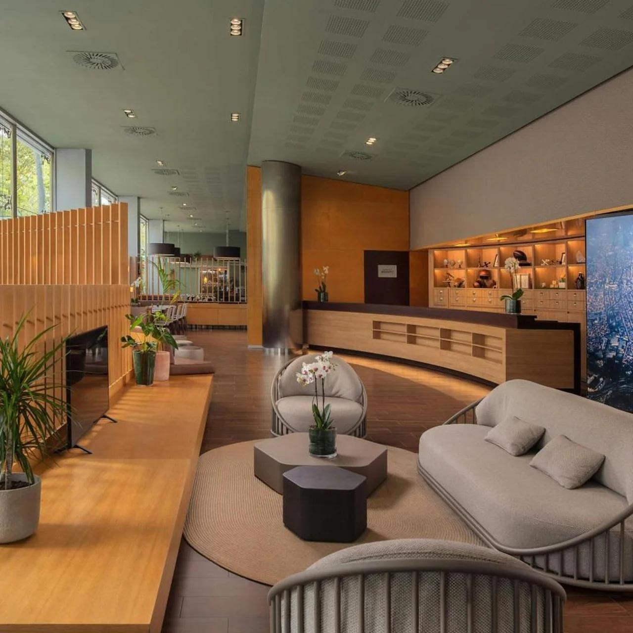 Four Points by Sheraton Barcelona Diagonal photo