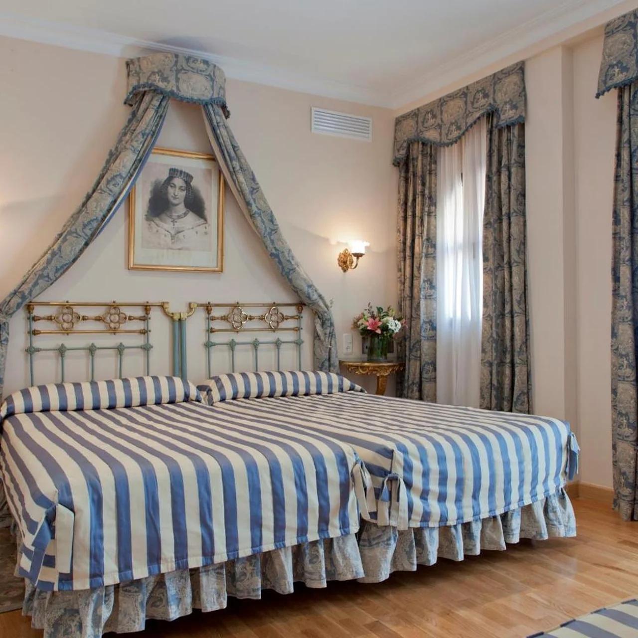 Hotel Doña María photo