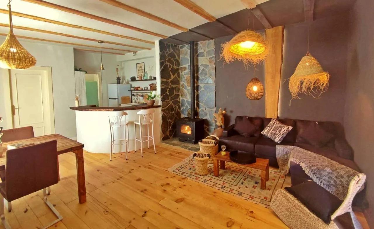 Esencia Lodge - luxurious off-grid cabin retreat foto
