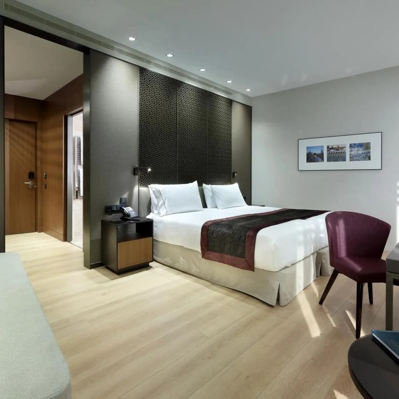 Eurostars Torre Sevilla photo