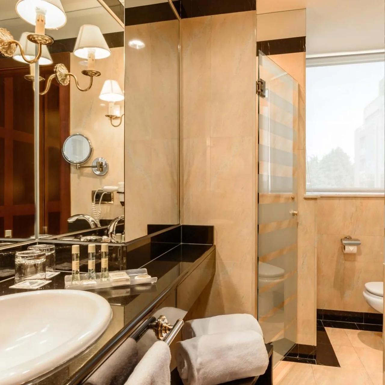 Eurostars Gran Hotel Santiago photo