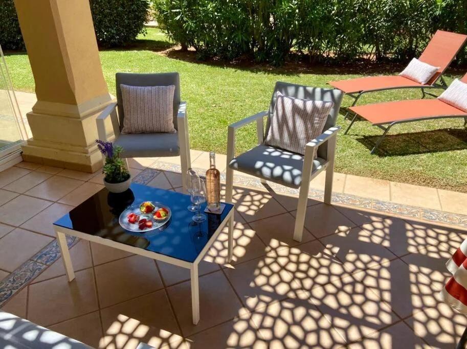 Gorgeous Apartment located in Elviria Marbella photo