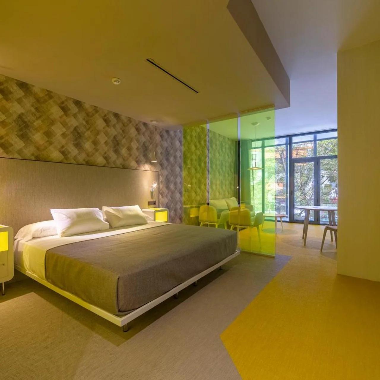 Hotel Macià Sevilla Kubb photo