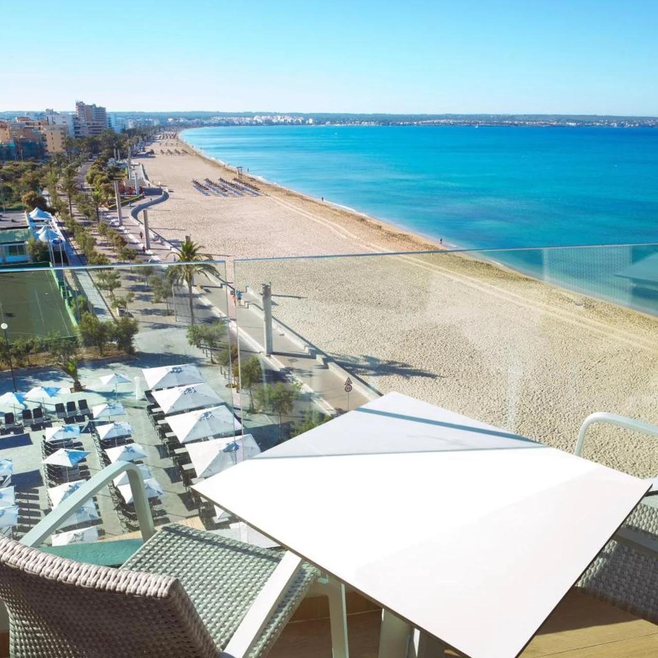 Aparthotel Fontanellas Playa photo
