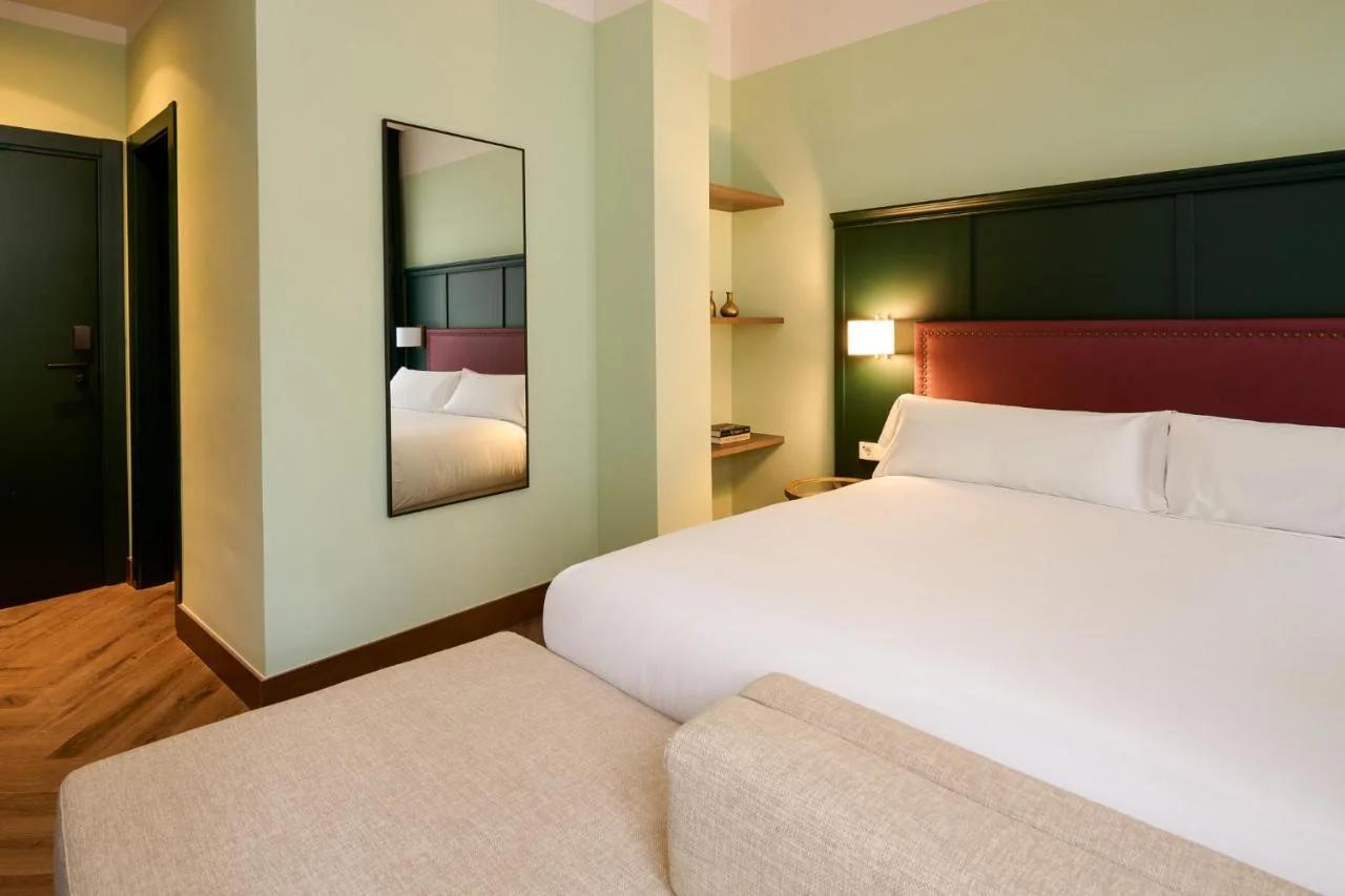 Honest Granada Hotel foto