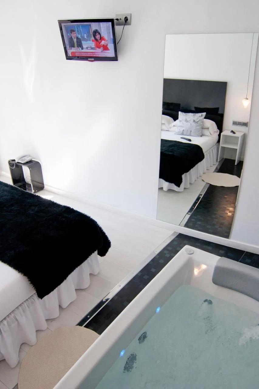 Hostal Santo Domingo photo