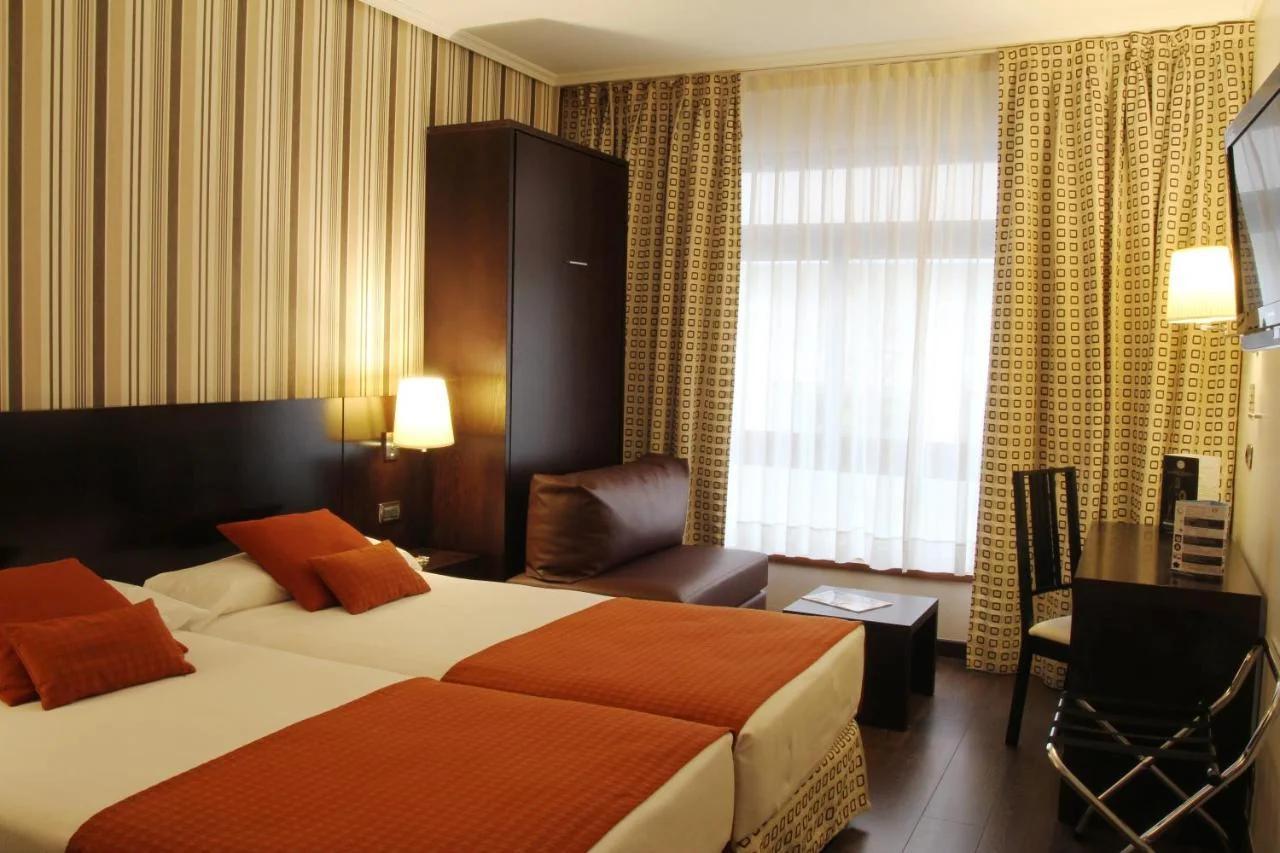 Hotel Conde Duque Bilbao photo