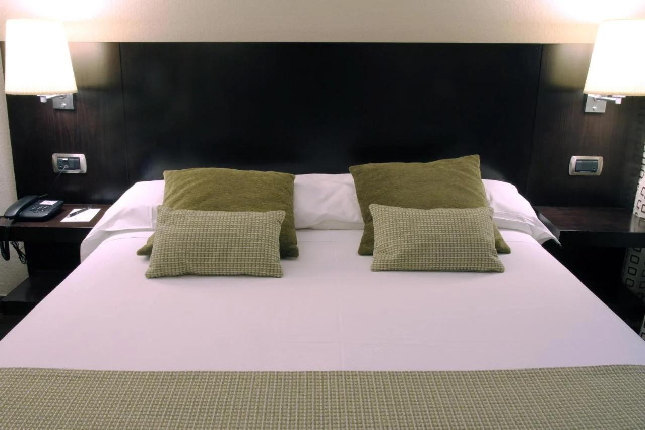 Hotel Conde Duque Bilbao photo