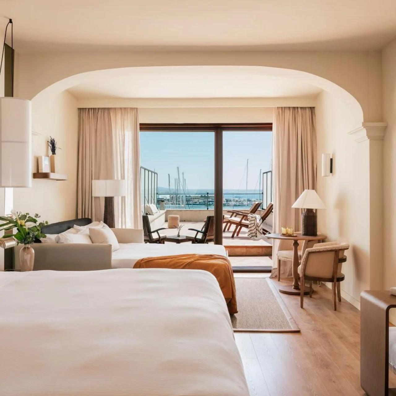 Hotel Victoria, a Gran Meliá Hotel photo