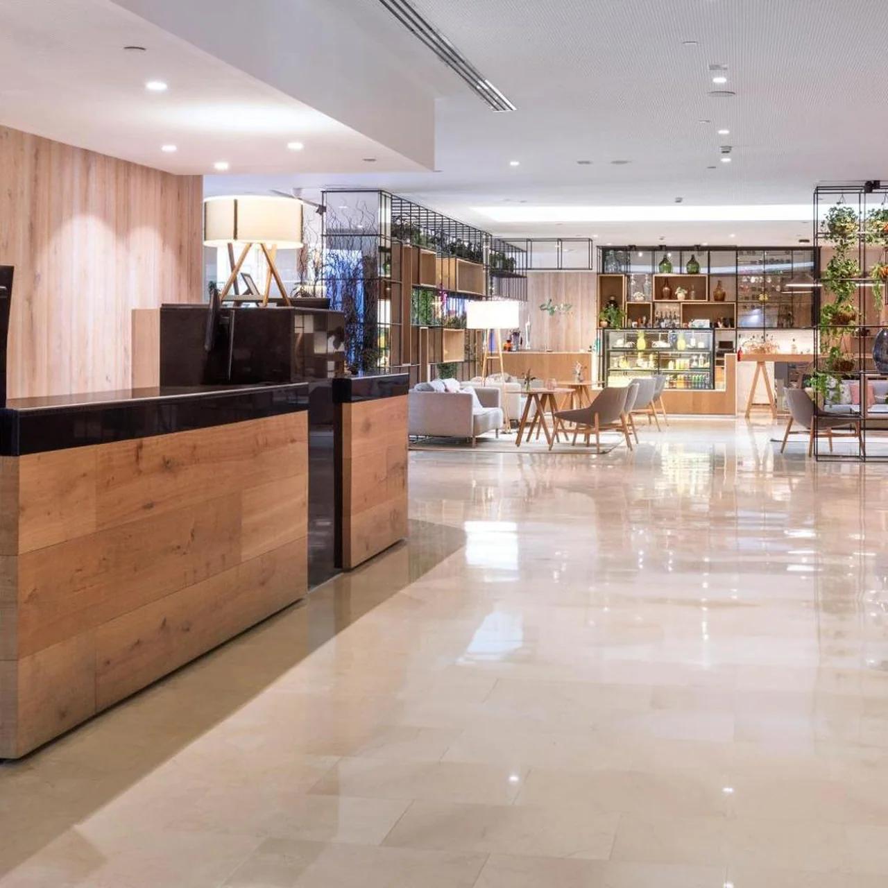 Meliá Sevilla photo
