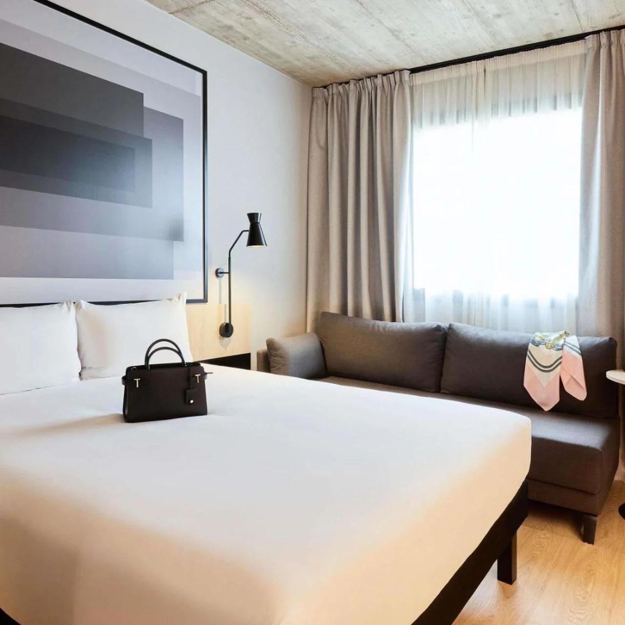 ibis Madrid Norte Las Tablas photo