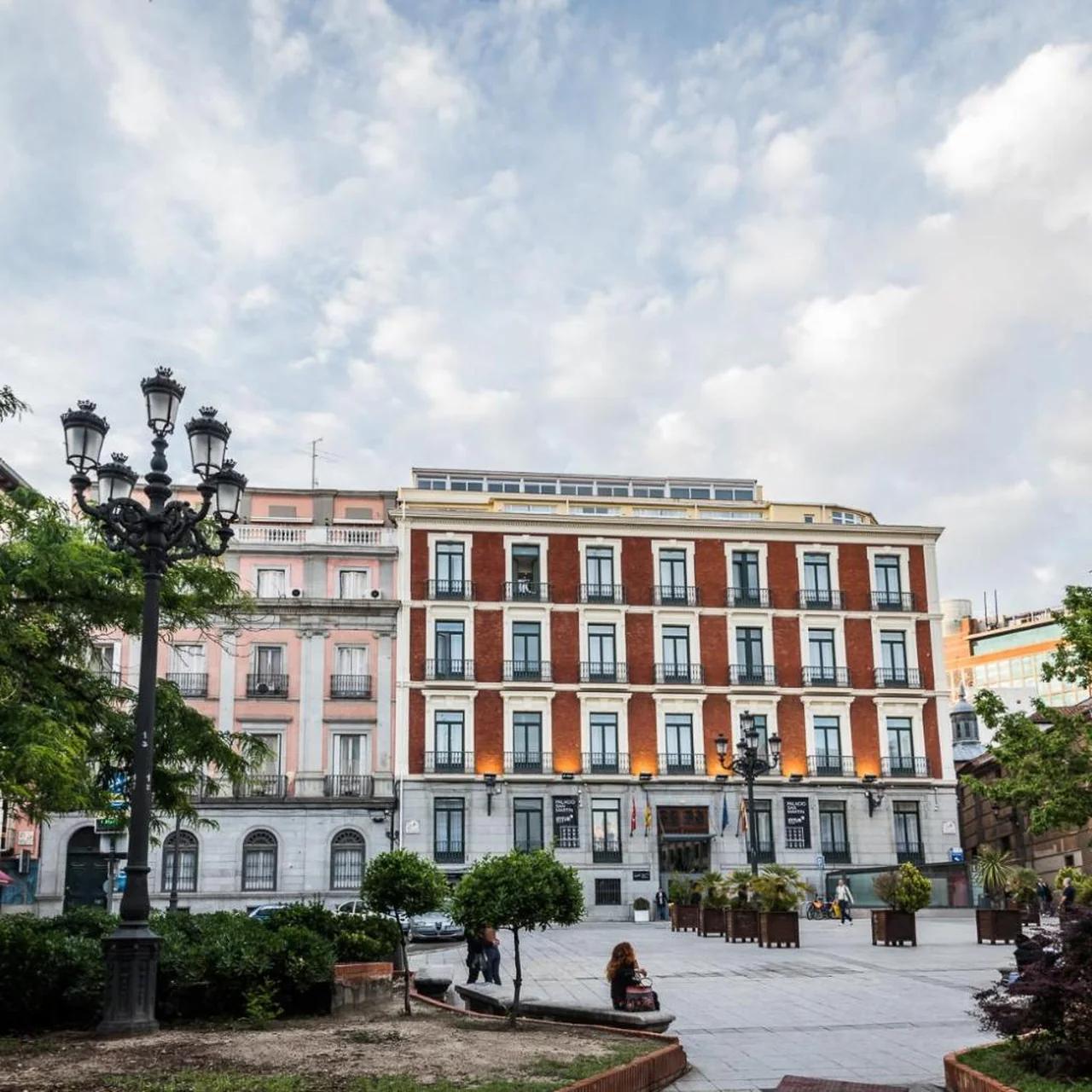 Intelier Palacio San Martin photo