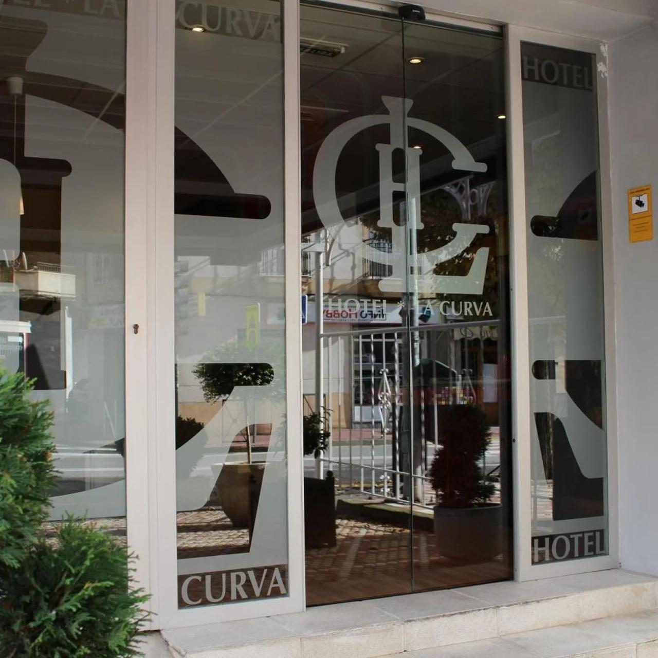 Hotel La Curva photo