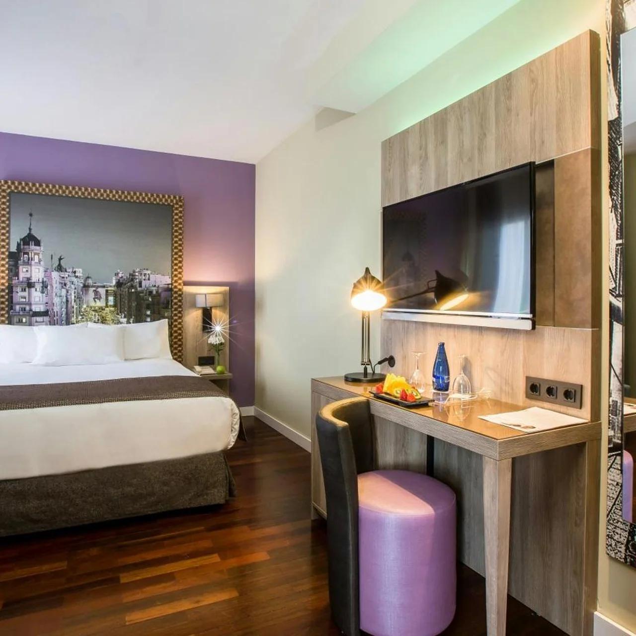 Leonardo Hotel Madrid City Center photo