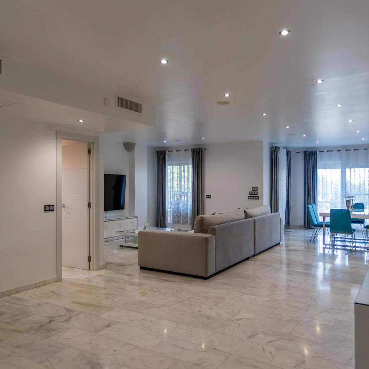 Luxury Vacation Villa photo