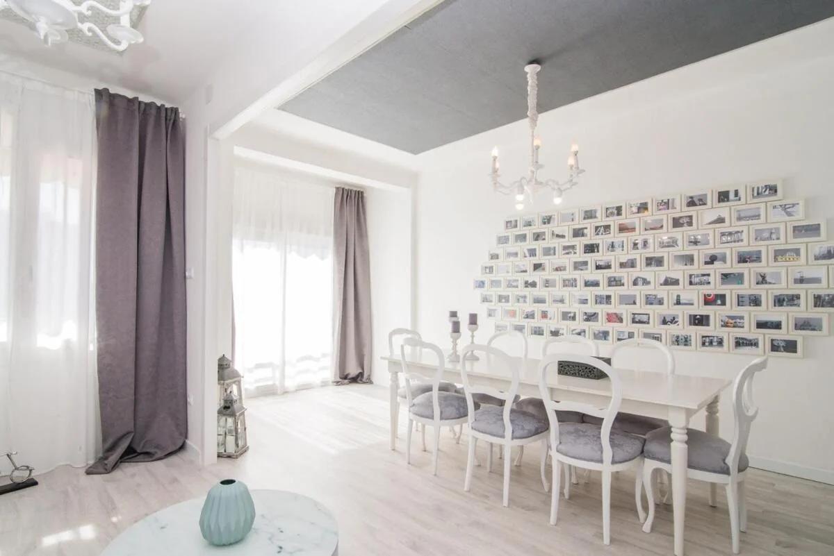 Nice, Cozy, UP TO 6, FCB stadium, free parking photo