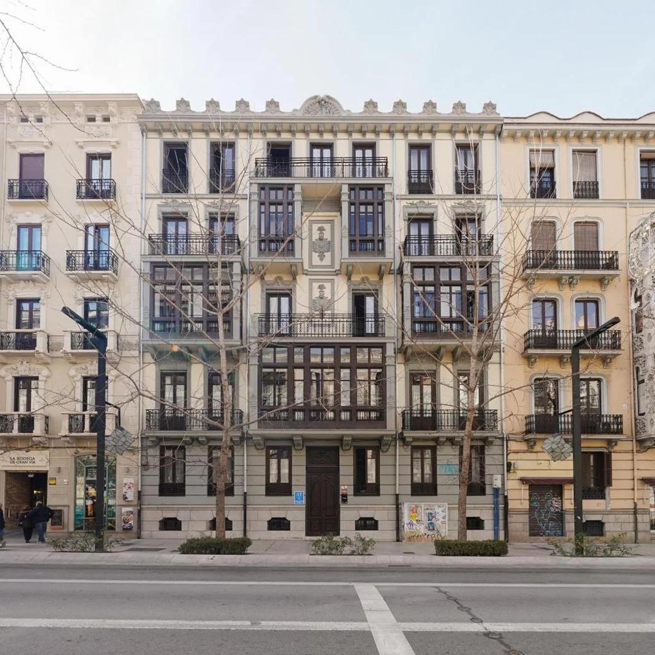 Numa Granada Vega