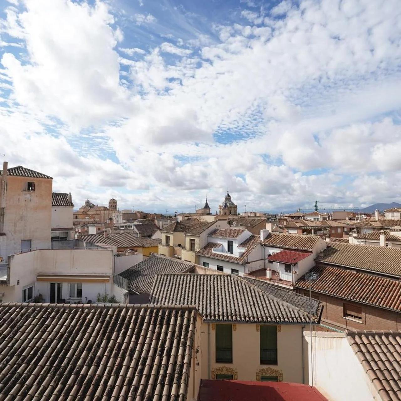 Numa Granada Vega photo