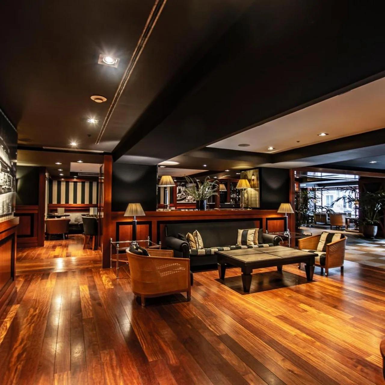 U232 Hotel photo
