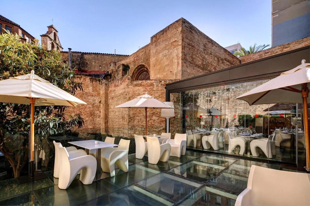 Olivia Plaza Hotel photo