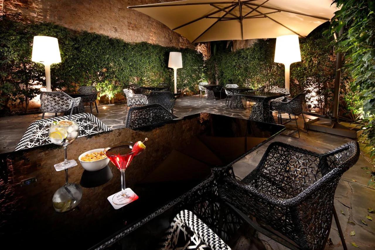 Olivia Plaza Hotel photo