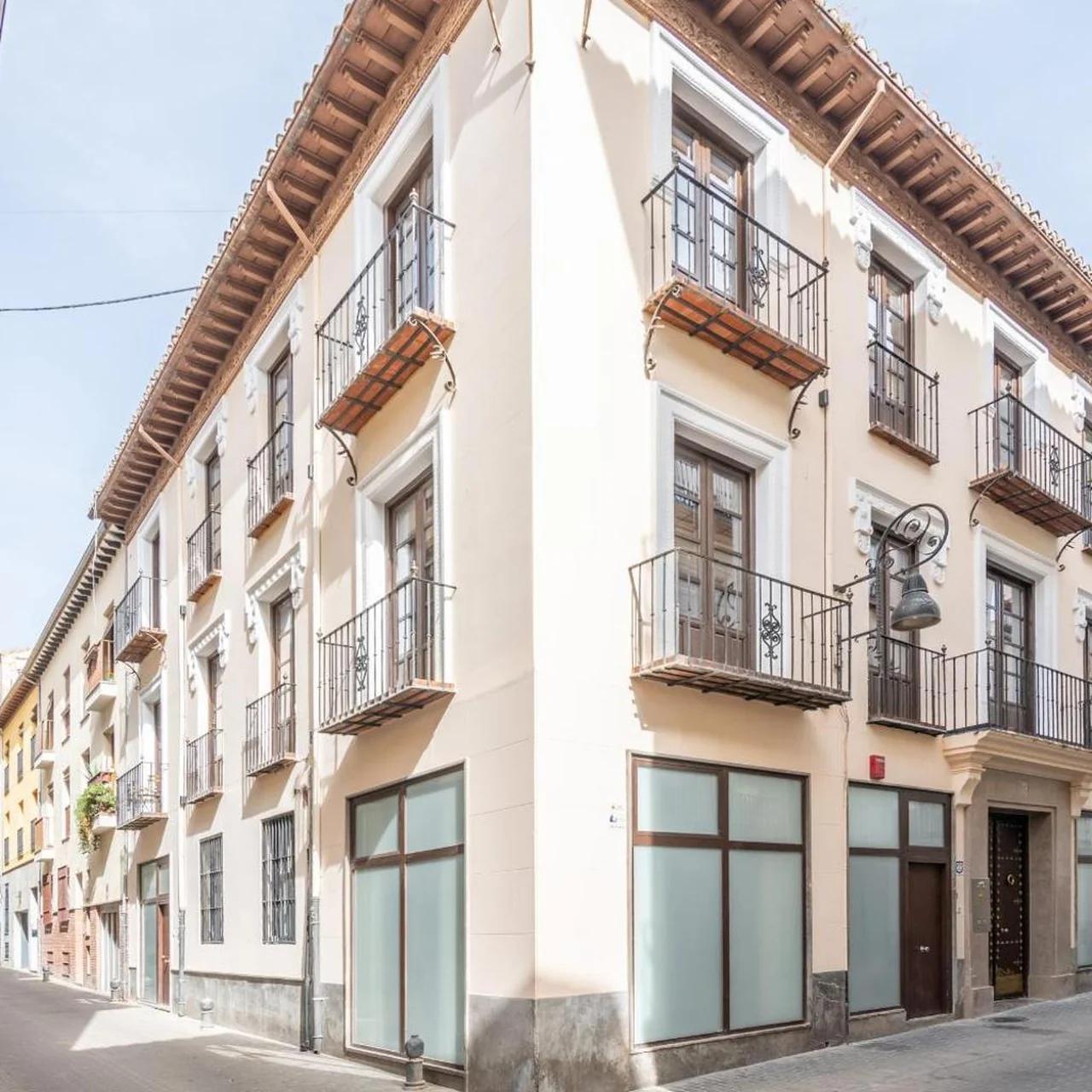 Apartamentos Luna Suites Palacio Dorita photo
