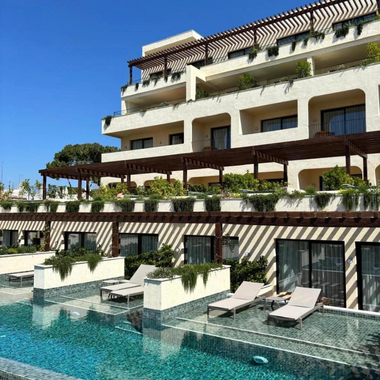 Hotel Punta Bermeja Premium photo