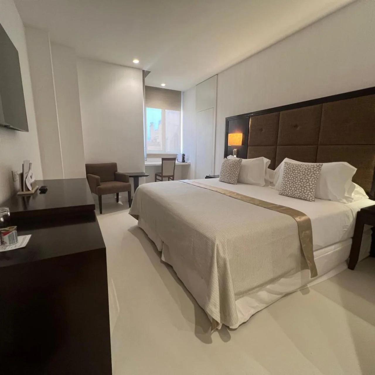 Hotel Saray foto