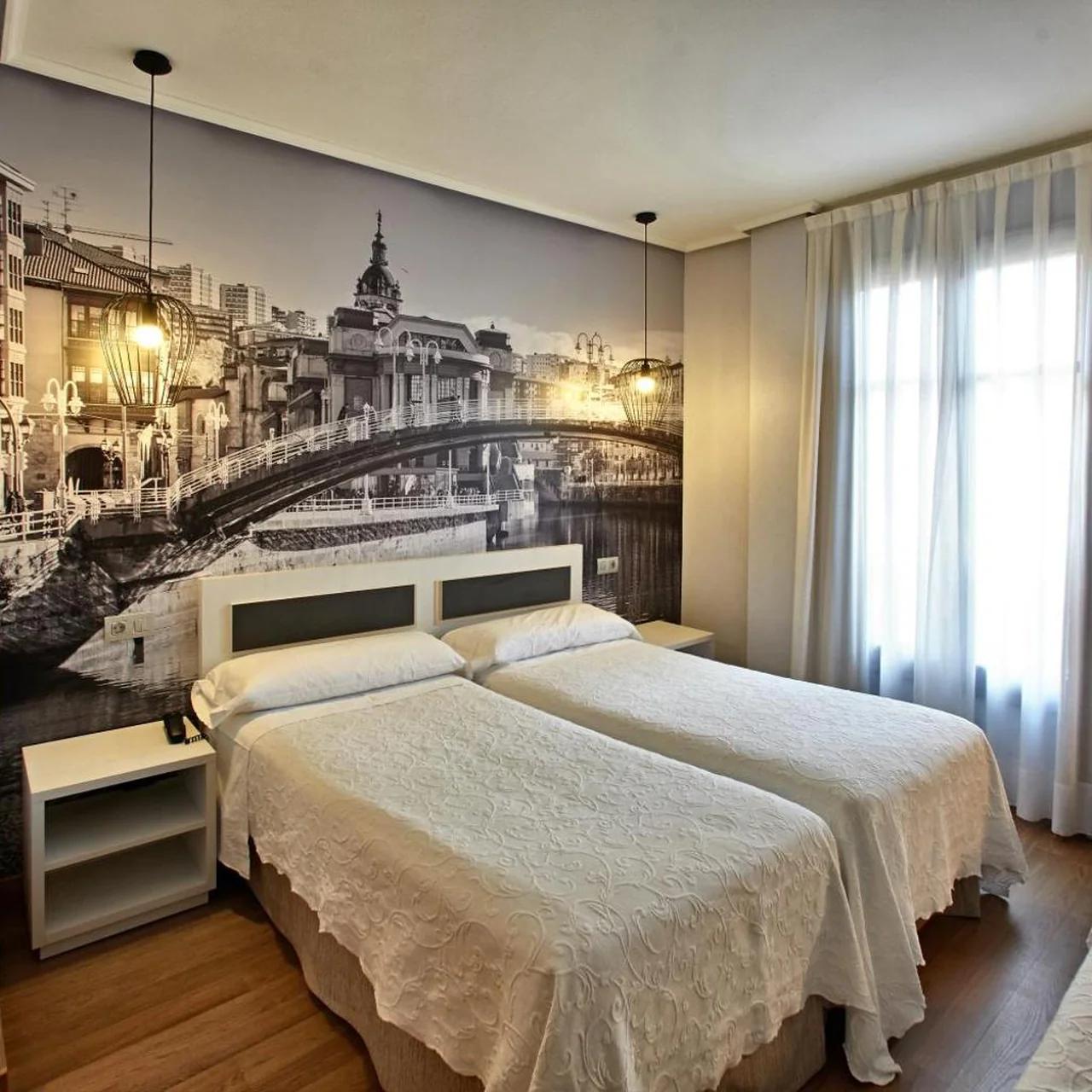 Hotel Silken Sirimiri