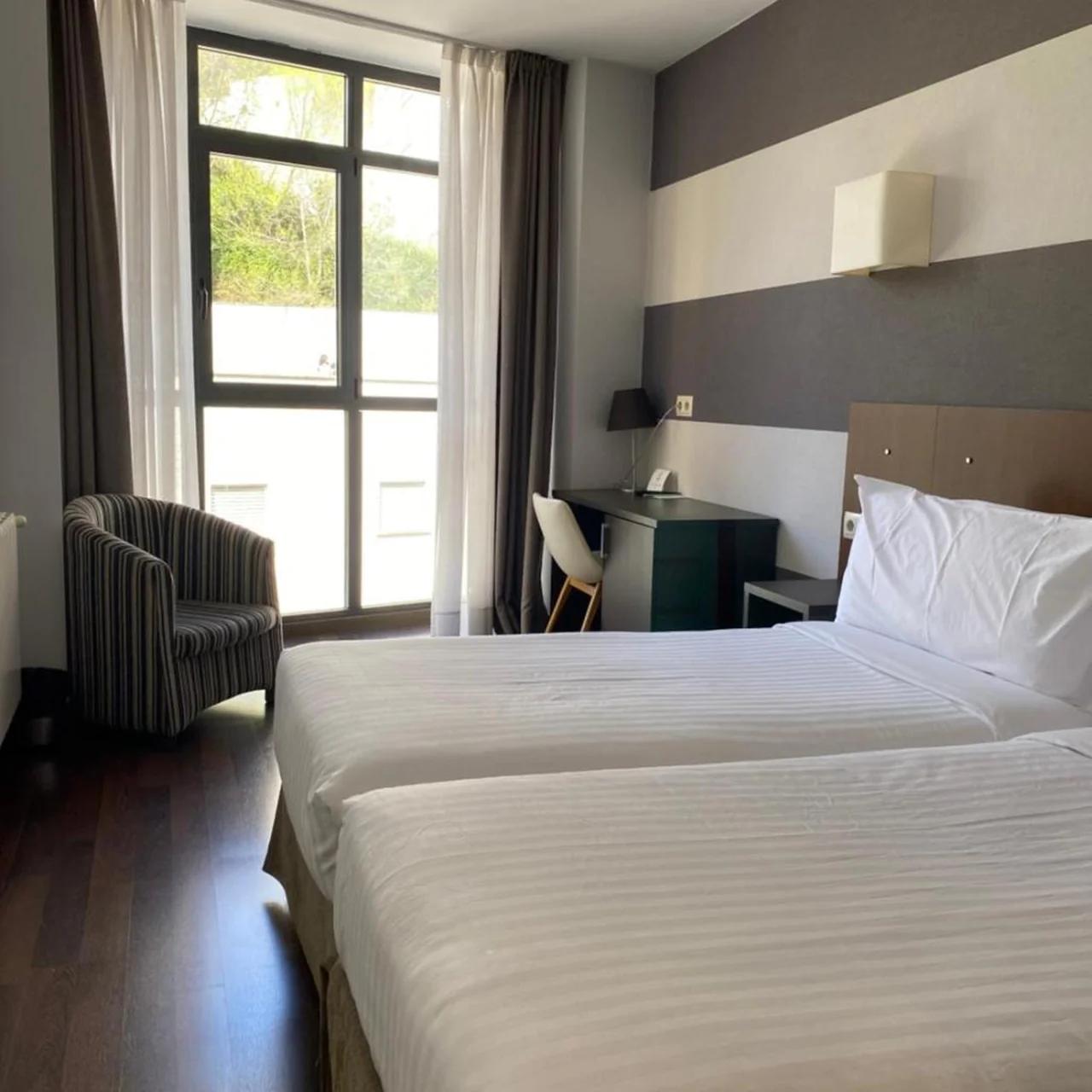 Hotel Silken Sirimiri photo